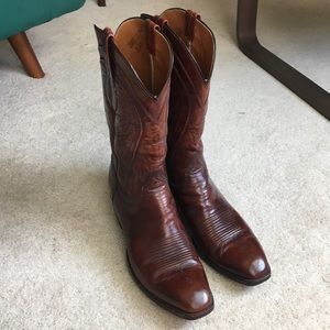 Lucchese Vintage Cowboy Boot — 2083 Seville Goatskin Tan — Men’s Size 12.5C
